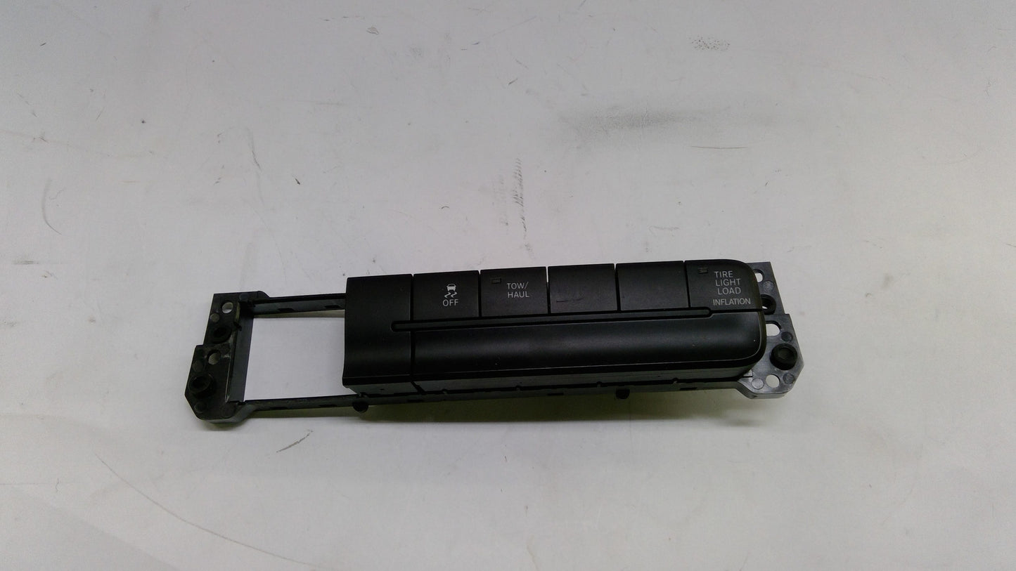 New 2013 Fits Chrysler 2500 Switch-Instrument Panel - Part # 68137076AD