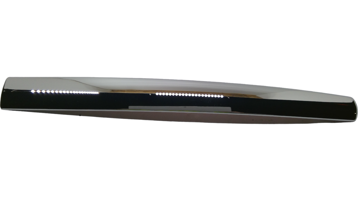 New Fits Chrysler Applique-Front End - Part # 68227312AA