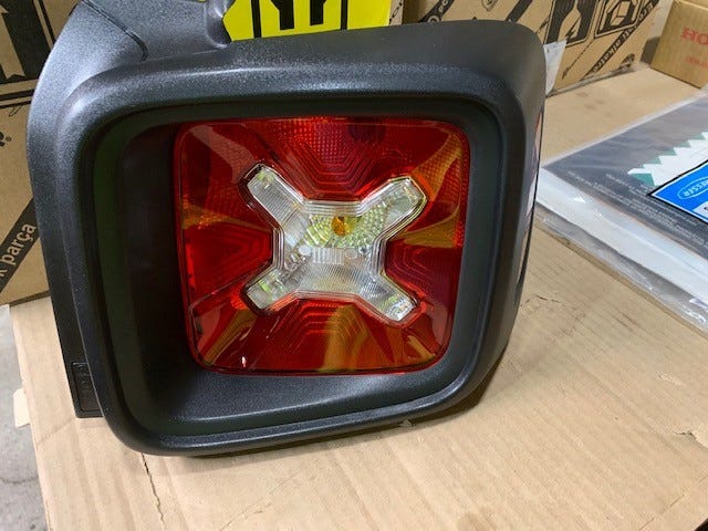 New Fits Chrysler Lamp-Tail - Part # 68346448AA