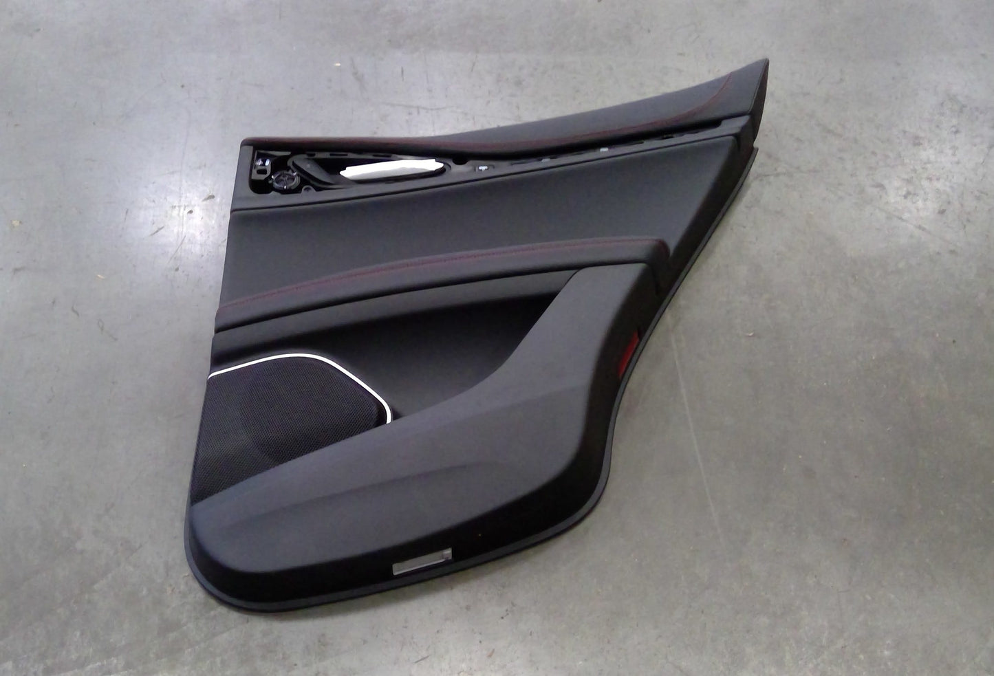 New Fits Chrysler Rear Door Trim Panel - Part # 6TA77UEKAA