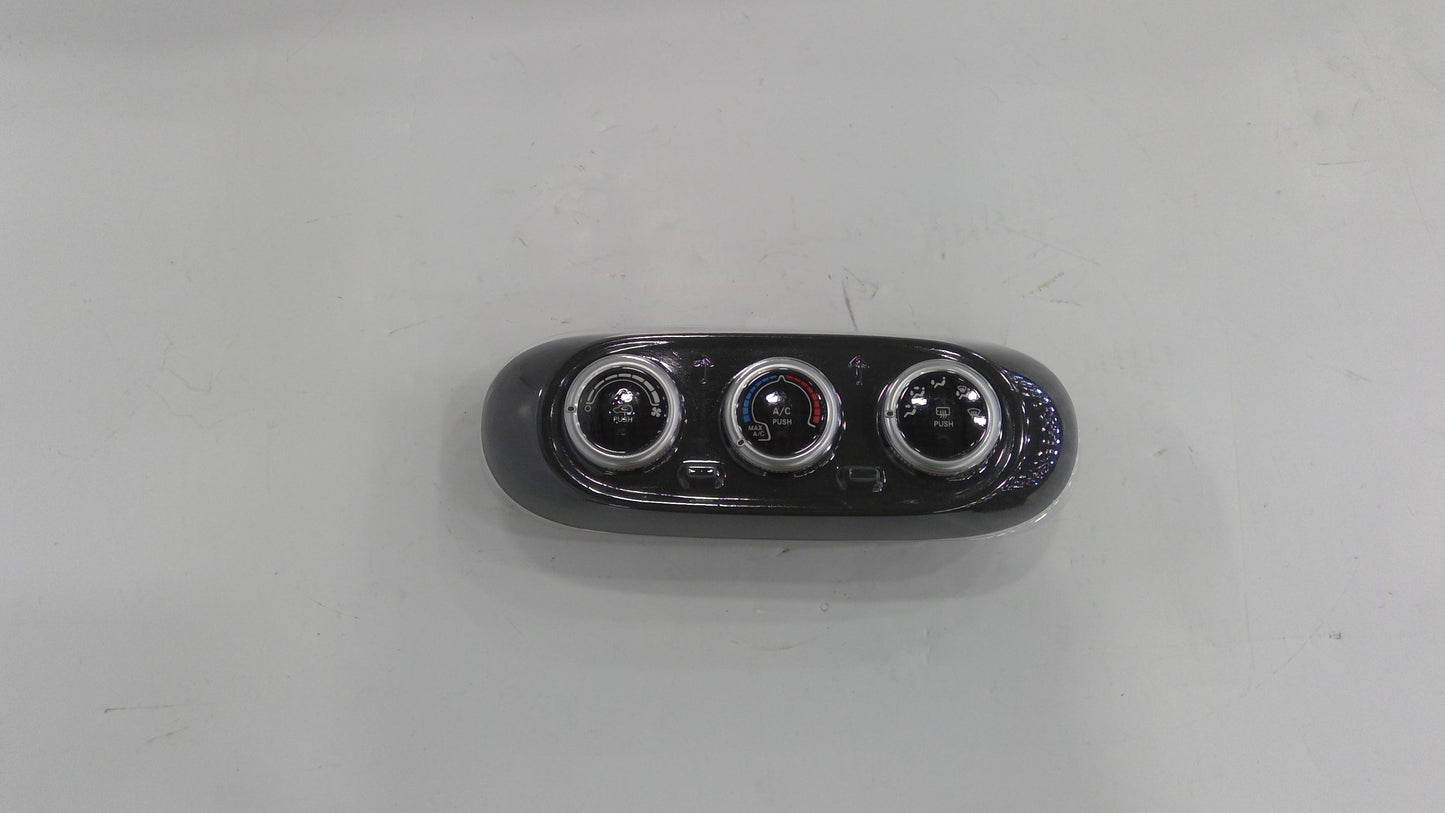 New Fits Chrysler Module-A/C And Heater - Part # 6VP15LXHAA