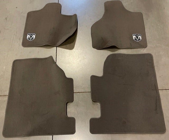 New Fits Chrysler Mat Kit-Floor - 1St & 2Nd Row - Part # 82209180AB