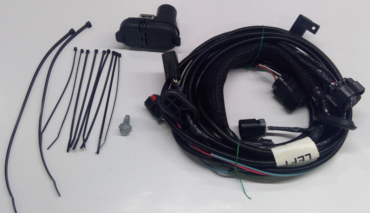 New Fits Chrysler Trailer Tow Wiring Kit - Part # 82209773AC