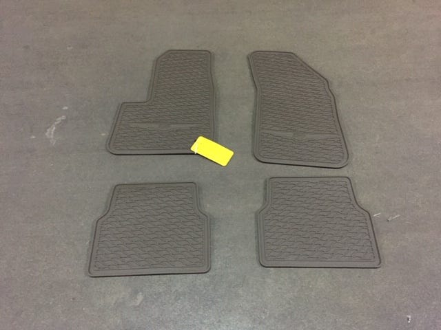 New Fits Chrysler Mat Kit Floor Complete - Part # 82210444AC