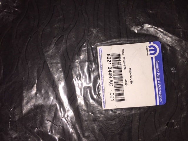 New Fits Chrysler Floor Complete Mat Kit - Part # 82210449AC