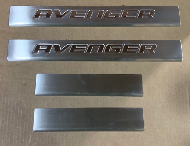New Fits Chrysler Door Entry Sill Kit. - Part # 82210460
