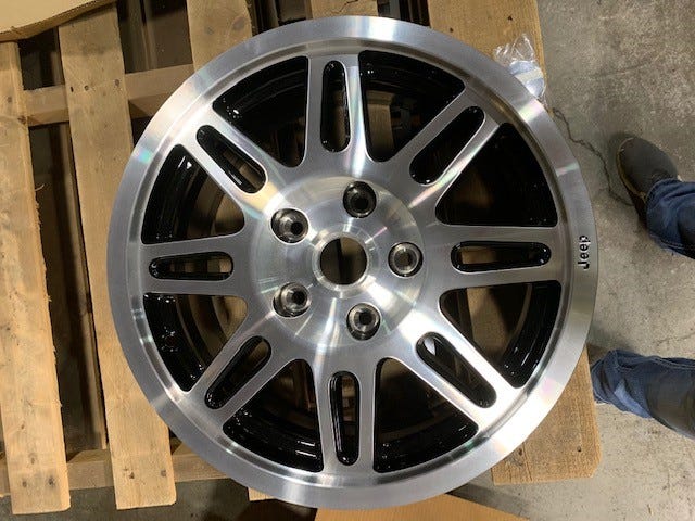 New 2009-2010 Fits Chrysler Grand Cherokee Cast Aluminum Wheel Kit - Part # 82210861