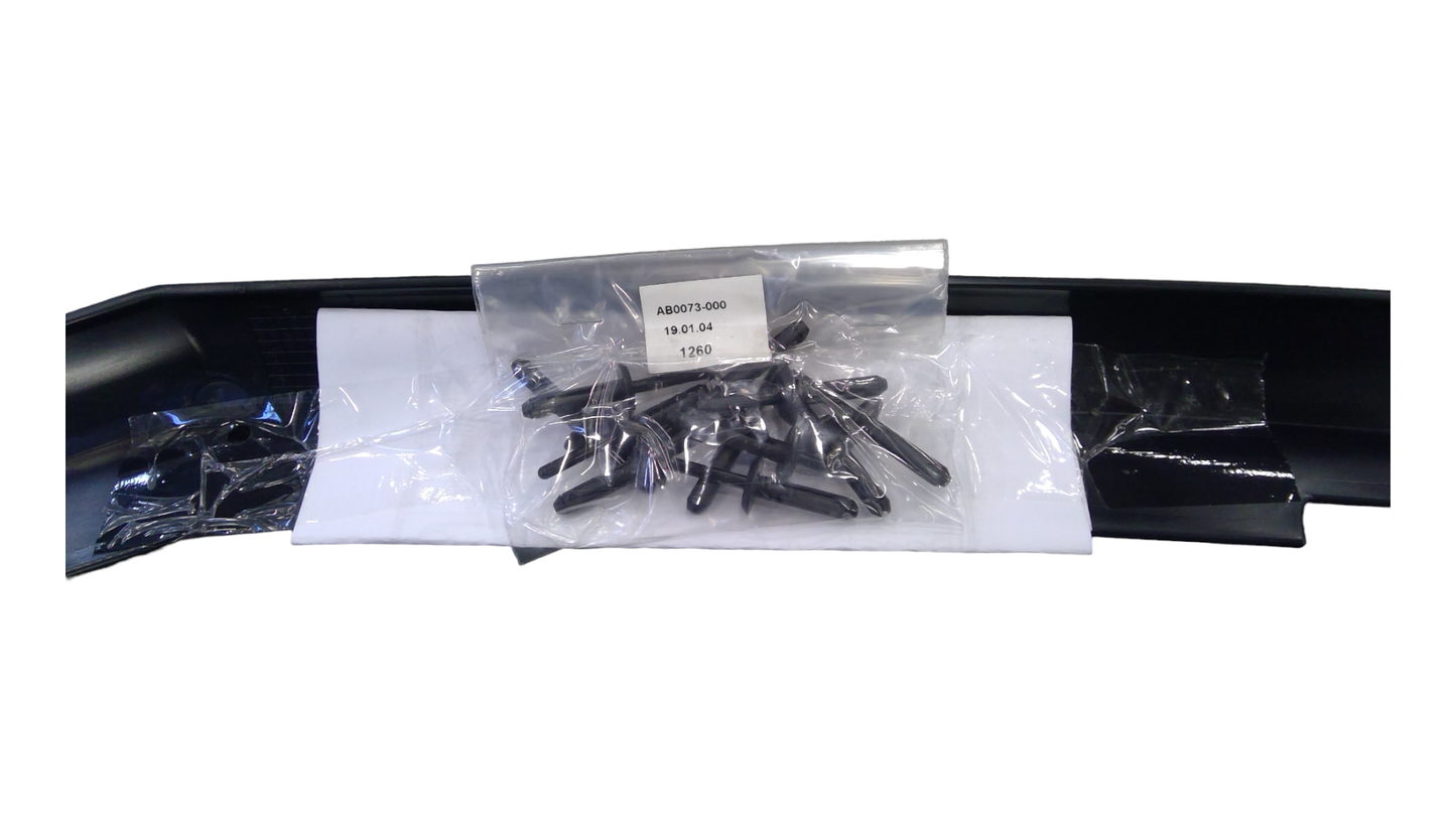 New Fits Chrysler Air Dam Fascia Kit - Part # 82212340