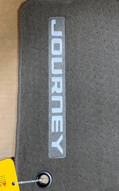 New Fits Chrysler Mat Kit Floor First & Second - Part # 82212857