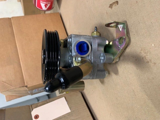New Fits Chrysler Power Steering Pump - Part # MN101155
