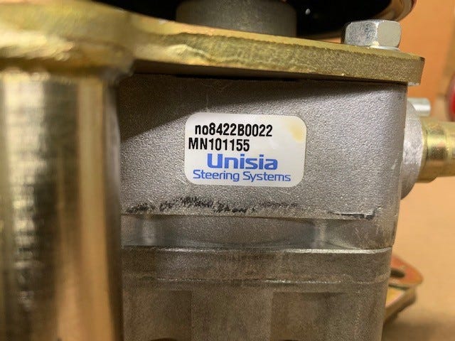 New Fits Chrysler Power Steering Pump - Part # MN101155