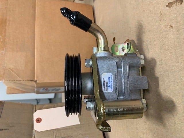 New Fits Chrysler Power Steering Pump - Part # MN101155