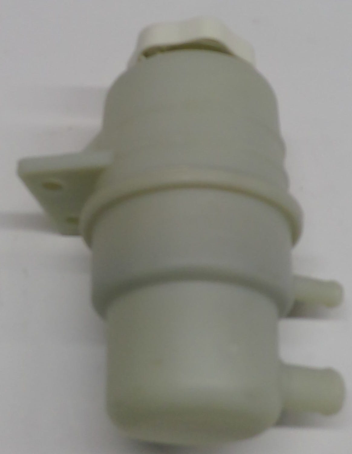 New 2004-2005 Fits Chrysler Sebring, Stratus Reservoir-Power Steering Pump - Part # MN101235
