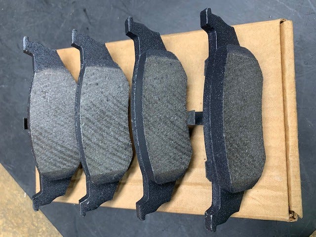 New 2002-2004 Fits Chrysler Sebring, Stratus Shoe Kit-Drum - Part # V2016309