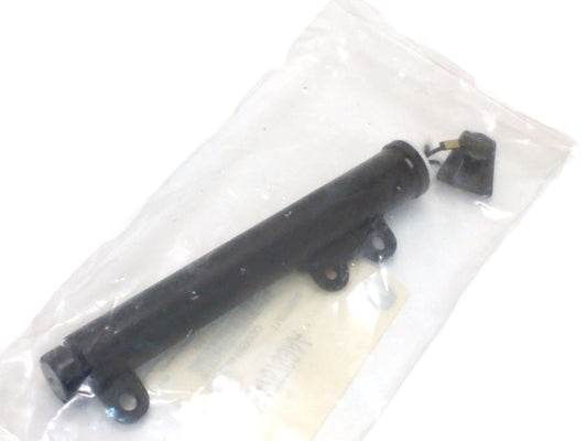 New 2005-2009 Fits Chrysler PT Cruiser Front Glove Box Support, Part # 5175799AA