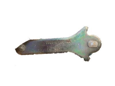Arm And Pivot Shaft Asy. (Windshield Wiper Mounting) And 17567
