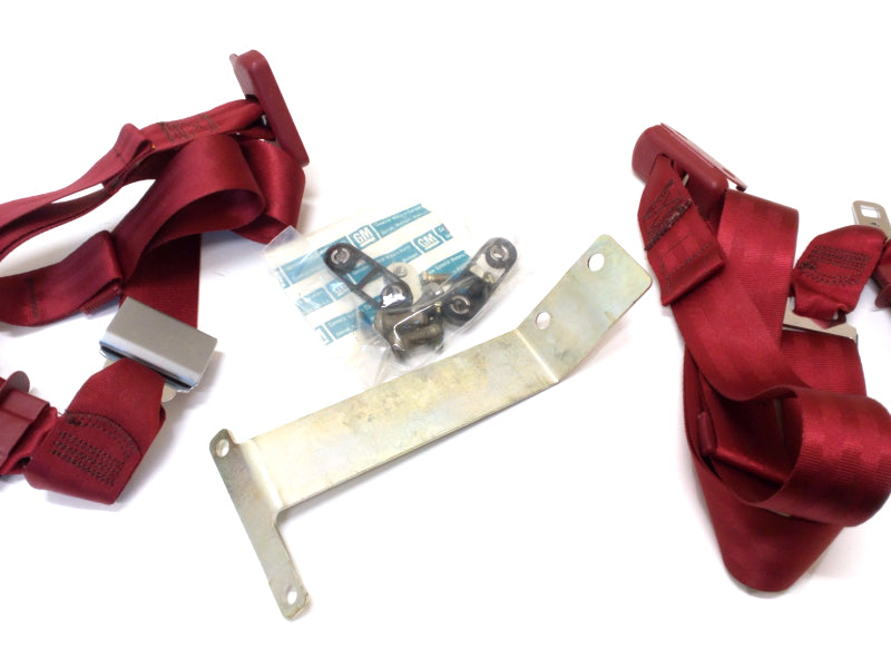 New OEM 1987-1988 Camaro, Firebird Rear Seat Belt Kit Carmine Red, Part # 999670