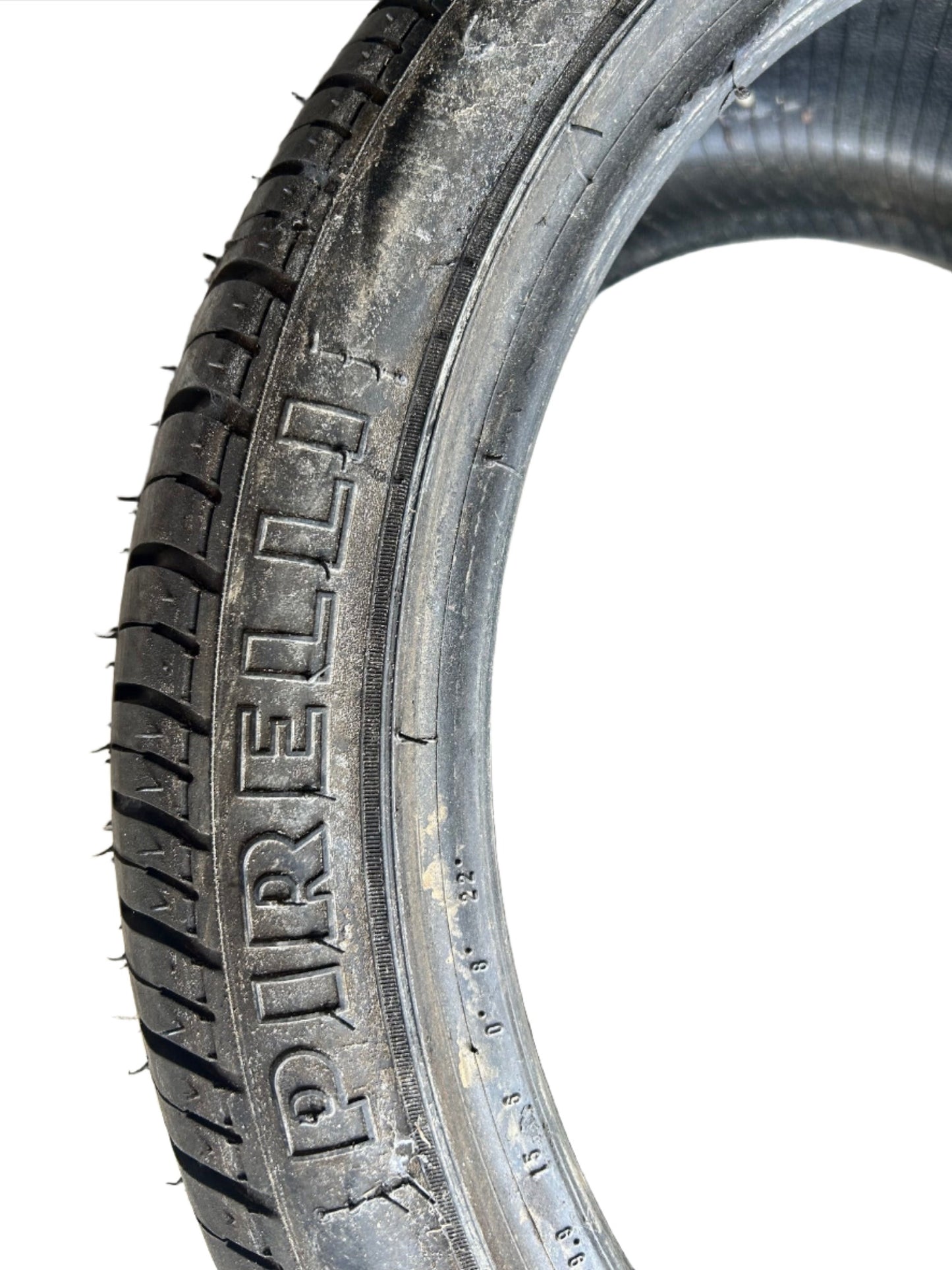 New Lamborghini Tire Pirelli P Zero Rosso 245/35R18 92Y High Performance