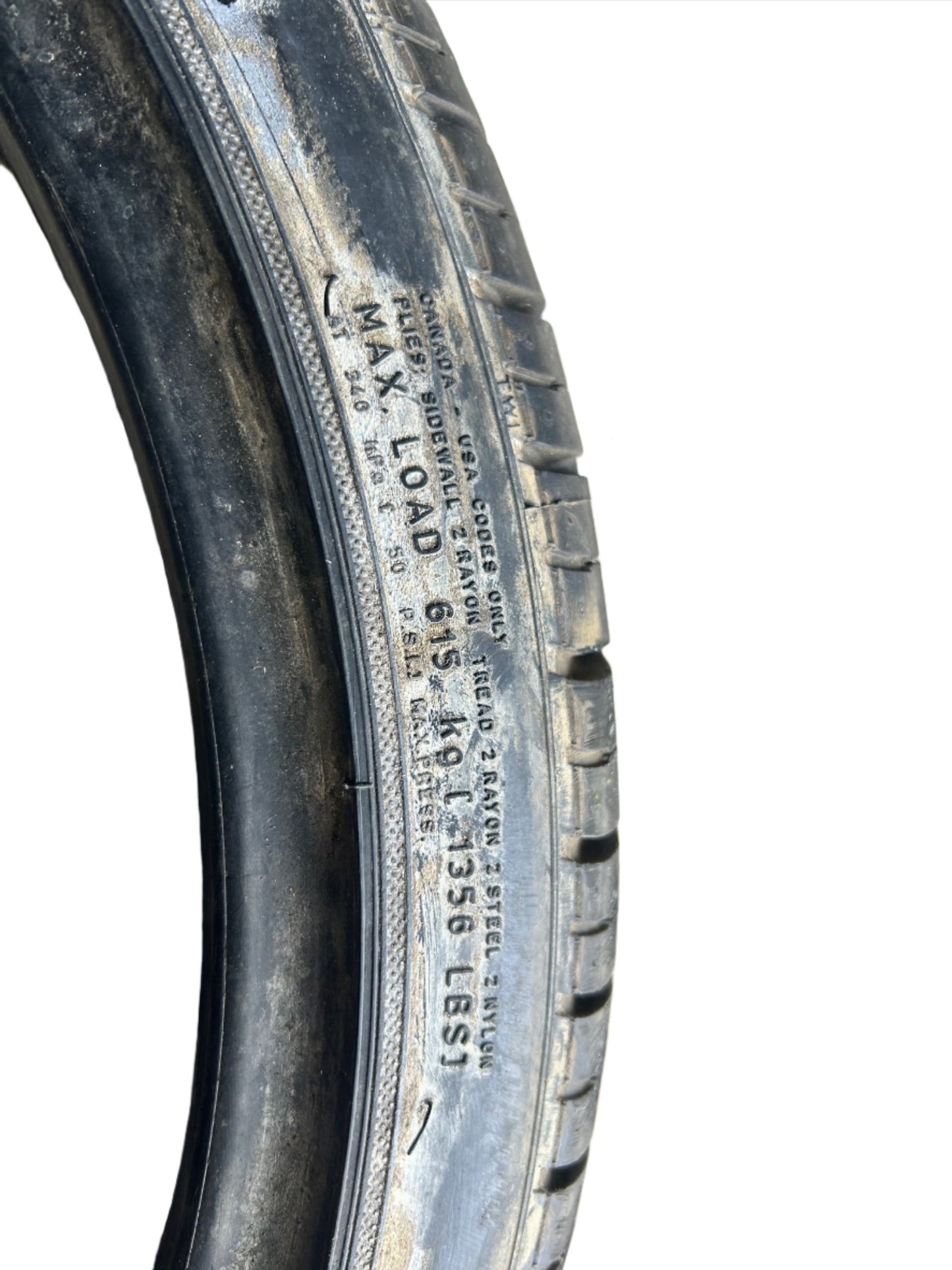 New Lamborghini Tire Pirelli P Zero 235/35ZR19 (91Y) High Performance
