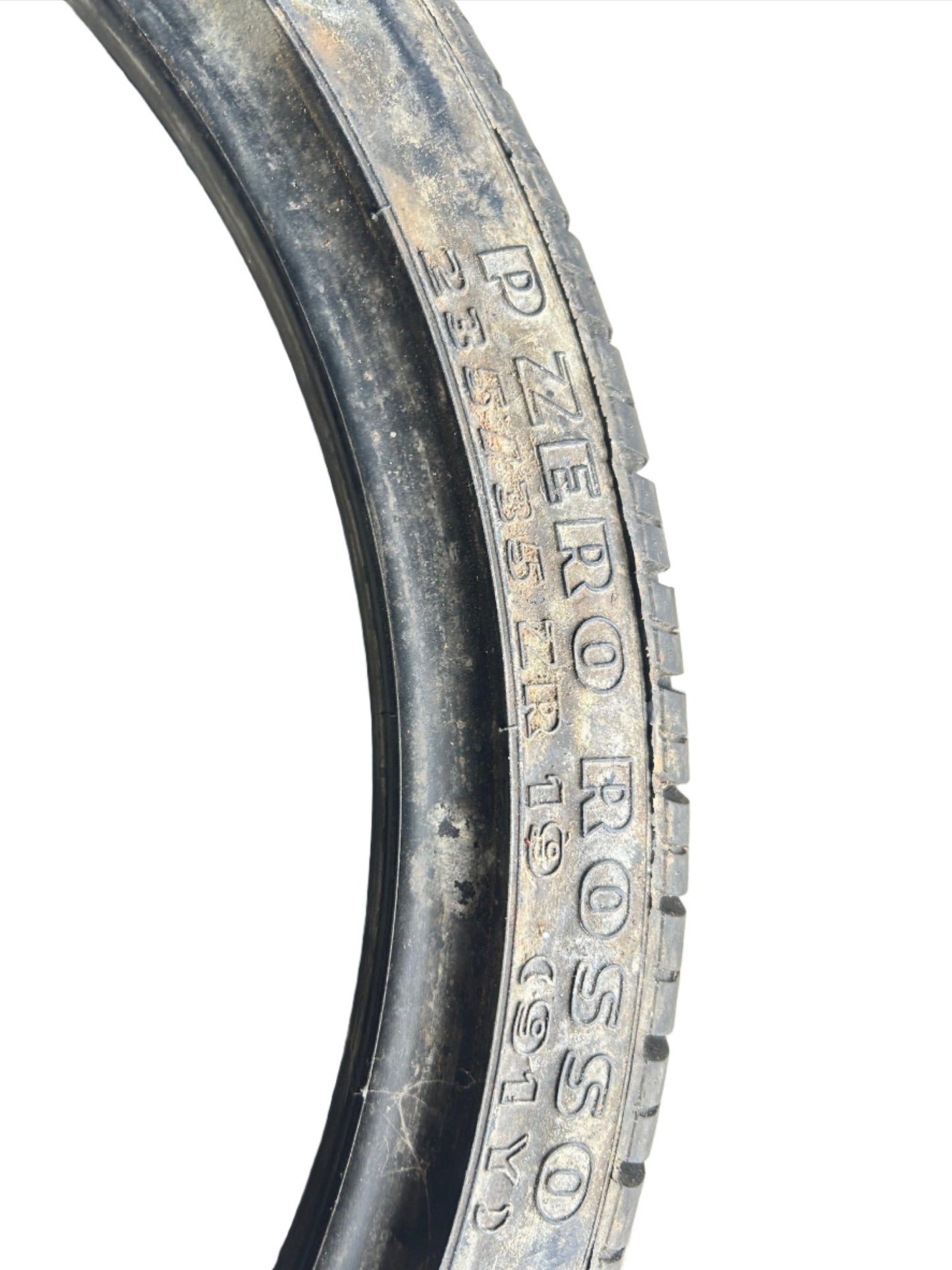 New Lamborghini Tire Pirelli P Zero 235/35ZR19 (91Y) High Performance