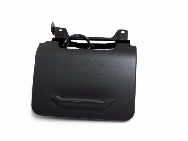 New OEM 1998-2002 Lincoln Town Car Ash Tray Ashtray Assembly, Part # F8VZ-5404810-AAD