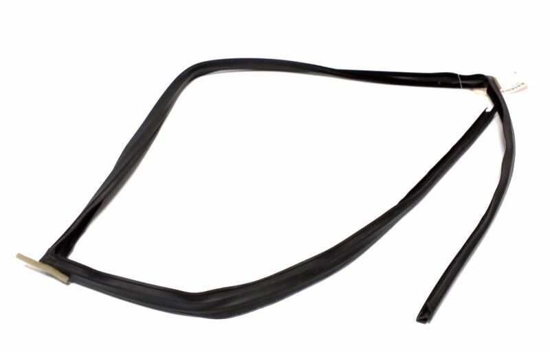 New OEM 1993-1996 Saturn SC2 Passenger Right Door Run Weather Strip, Part # 21096794