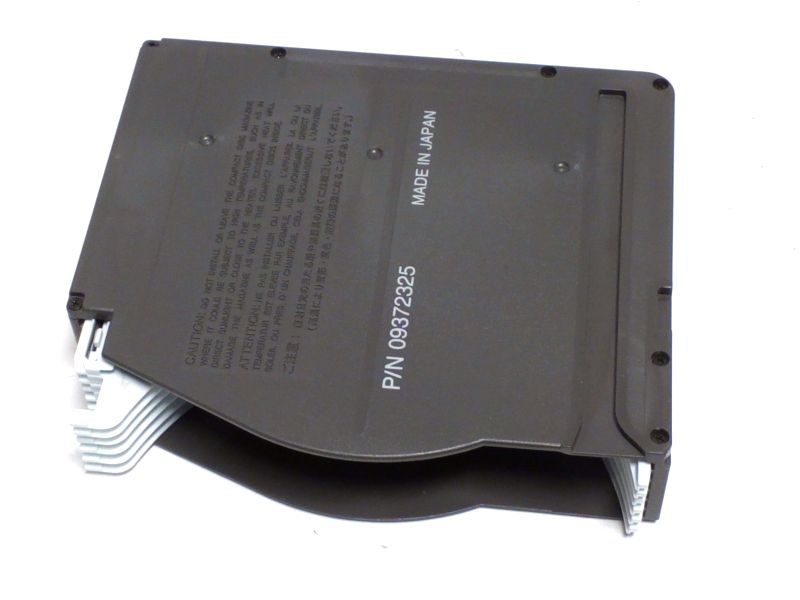 New OEM 1998-2001 GMC Jimmy, Sonoma Disc Cartridge / CD Player 6 Disc, Part # 9372325